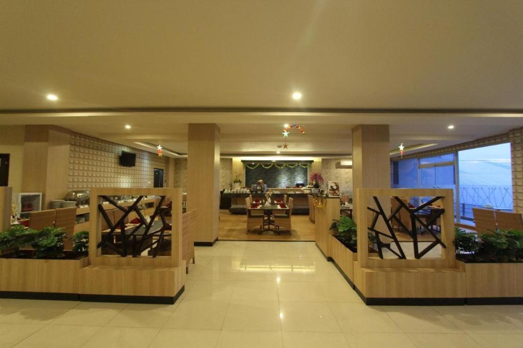 Grand Dian Hotel Slawi Tegal  Extérieur photo
