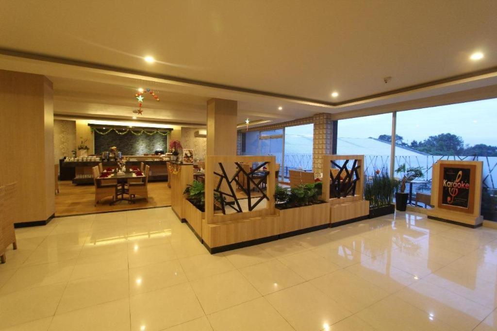 Grand Dian Hotel Slawi Tegal  Extérieur photo