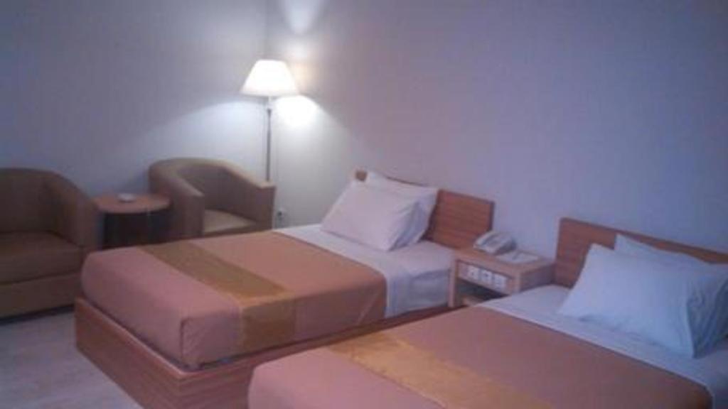 Grand Dian Hotel Slawi Tegal  Extérieur photo