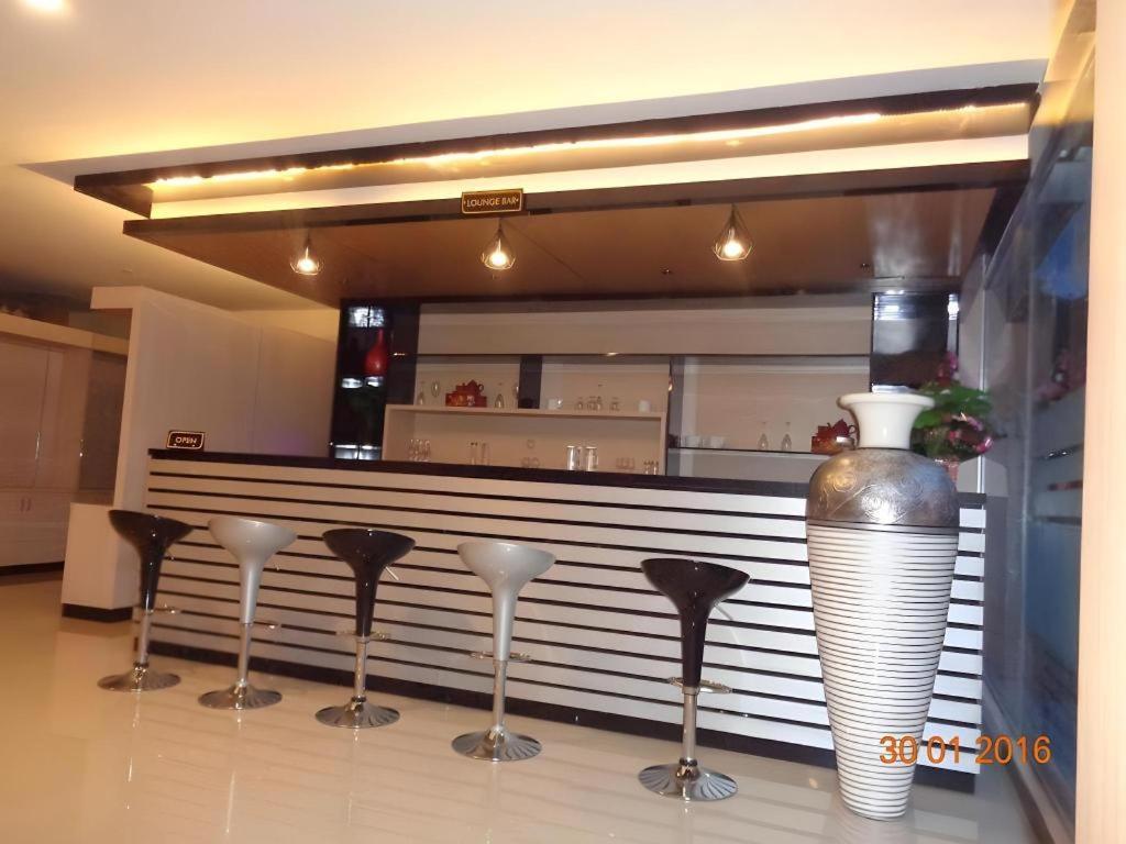 Grand Dian Hotel Slawi Tegal  Extérieur photo
