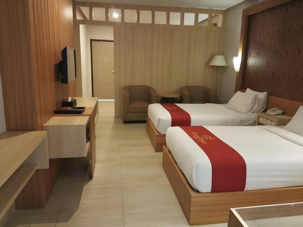 Grand Dian Hotel Slawi Tegal  Extérieur photo