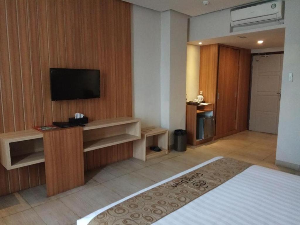 Grand Dian Hotel Slawi Tegal  Extérieur photo